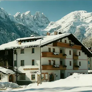 https://hotel-miramonti-falcade.hotelinveneto.com