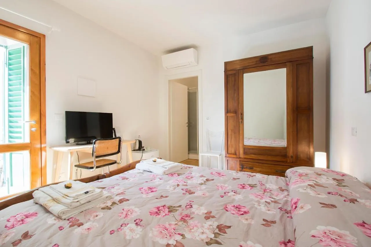 B&B Querceto Sesto Fiorentino 0*,  Italia